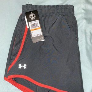 Under Armour designer Women's shorts size S